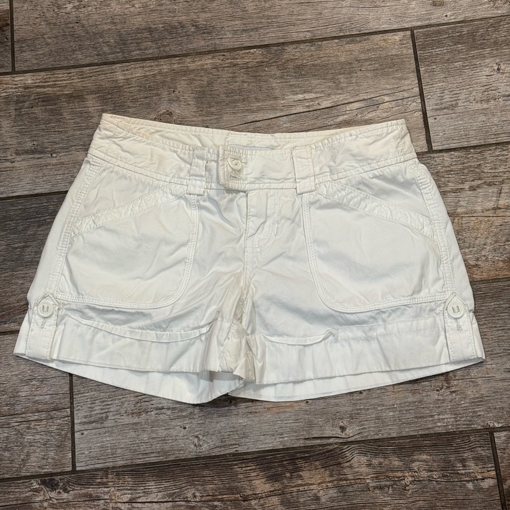 Express White Cargo Shorts Versatile Summer Essential​
